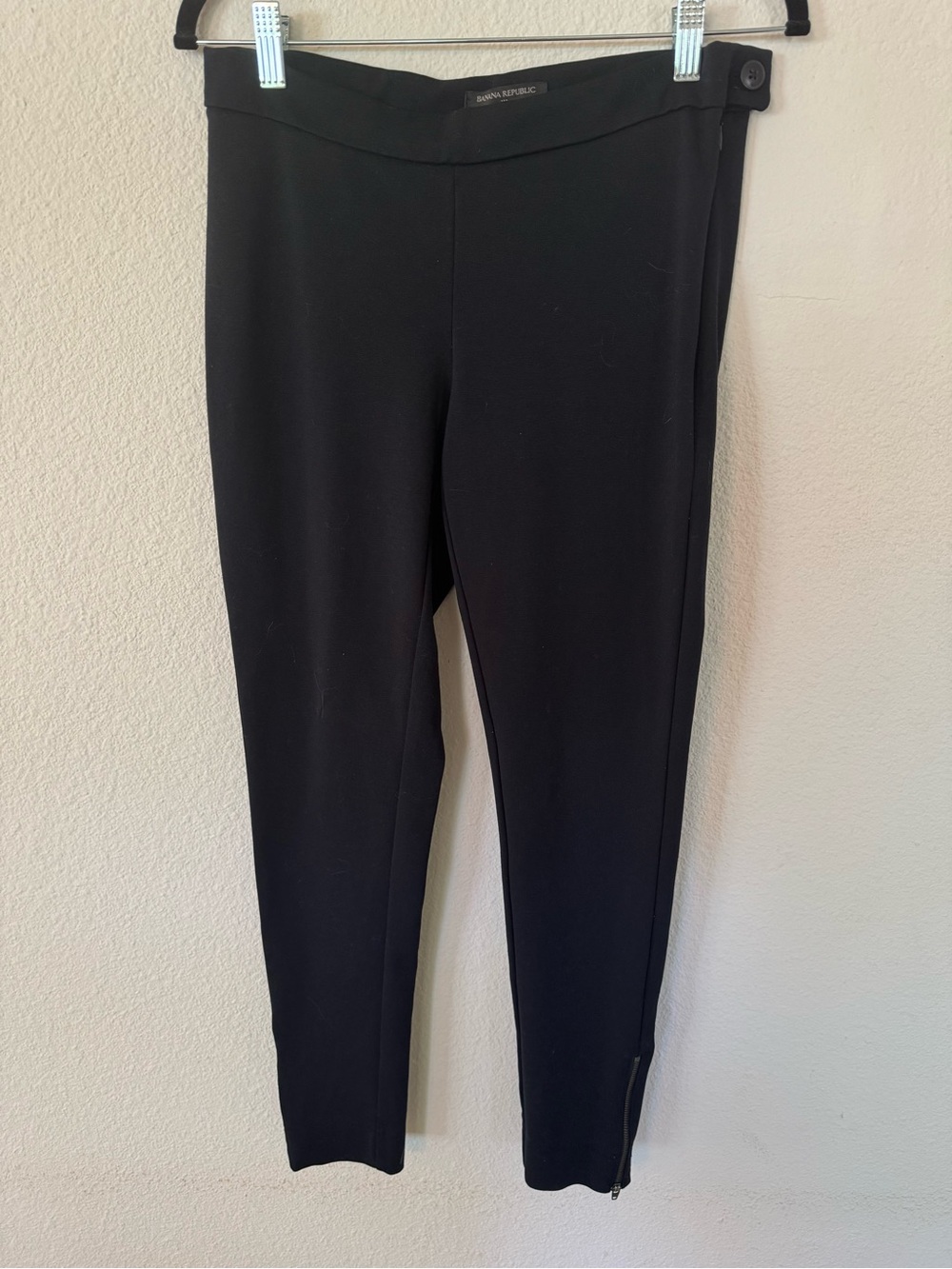 Banana Republic Black Trousers with Side Zip and Button